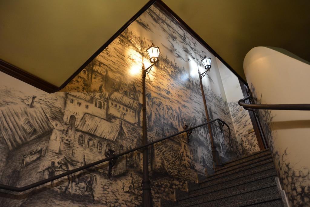 Atrium Hotel Iwano-Frankiwsk Zewnętrze zdjęcie