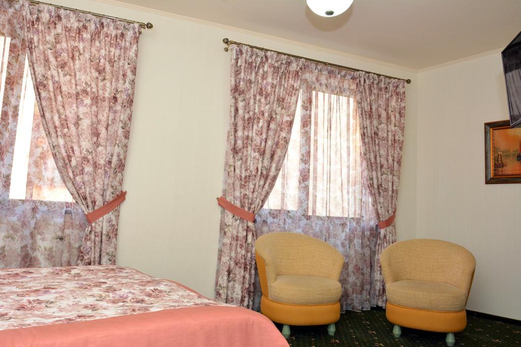 Atrium Hotel Iwano-Frankiwsk Pokój zdjęcie