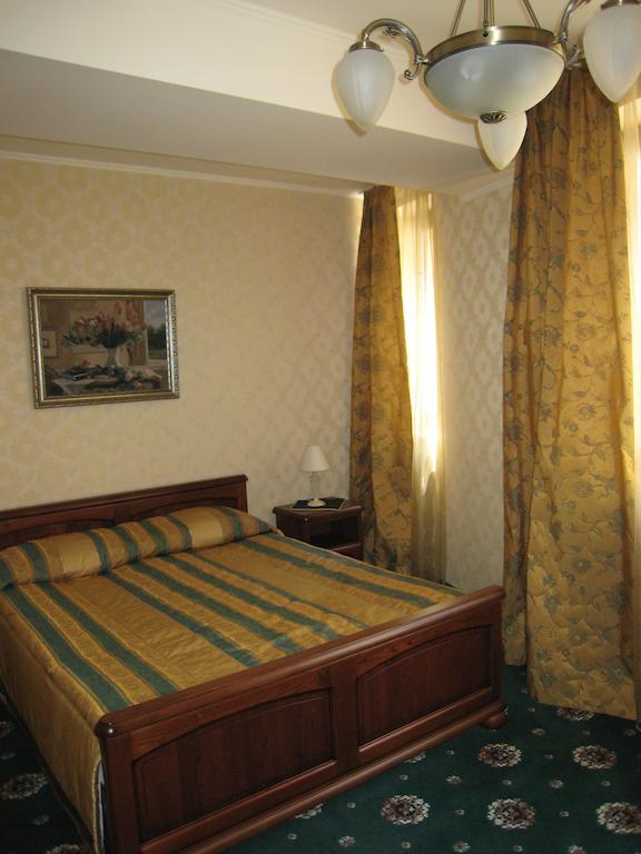 Atrium Hotel Iwano-Frankiwsk Pokój zdjęcie